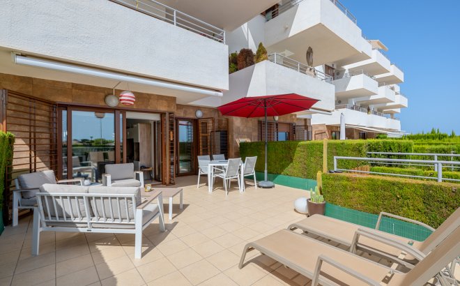 Apartment - Resale - Cabo Roig -
                Costa Blanca