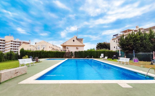 Apartment - Resale - La Zenia -
                Costa Blanca