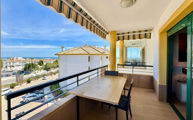 Apartment - Resale -
            Orihuela Costa - 46115