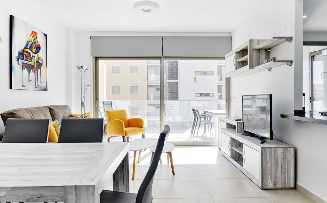 Apartment - Resale - Orihuela Costa - Costa Blanca