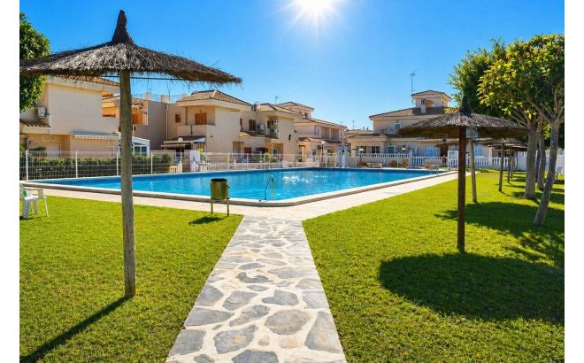 Apartment - Resale - Orihuela Costa - Costa Blanca