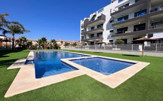 Apartment - Resale - Orihuela Costa - Villamartín