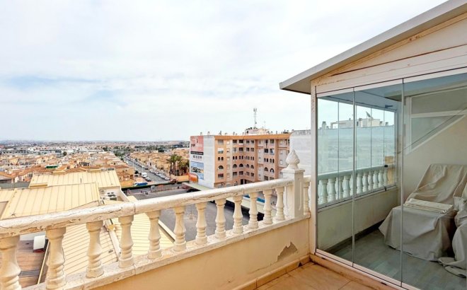 Apartment - Resale -
            Torrevieja - 37351