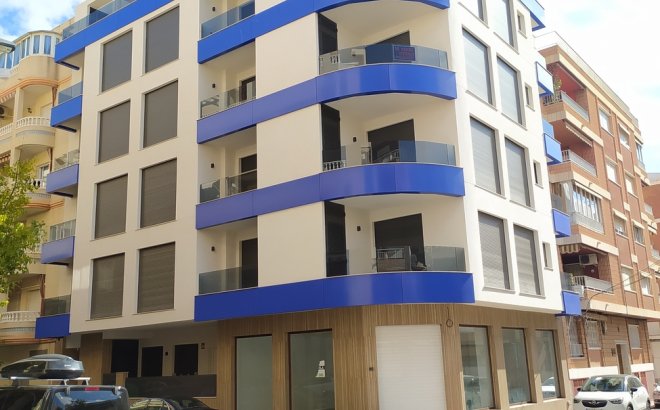 Apartment - Resale - Torrevieja - CENTRE PLAYA DEL CURA LAS PISCINAS