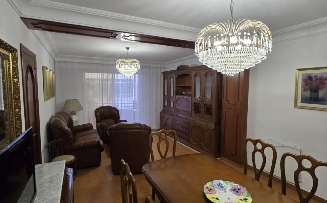 Apartment - Resale - Torrevieja - Centro