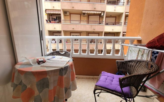 Apartment - Resale - Torrevieja - Centro