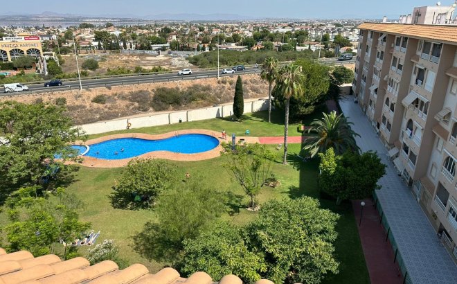Apartment - Resale - Torrevieja - Centro