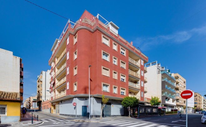 Apartment - Resale - Torrevieja - Centro