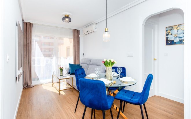 Apartment - Resale - Torrevieja - Centro