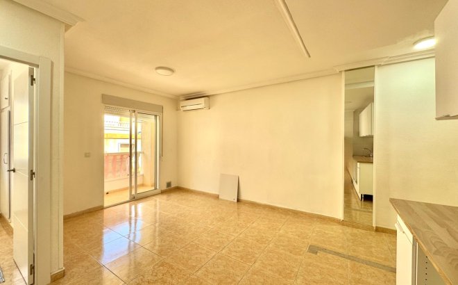 Apartment - Resale - Torrevieja - Centro