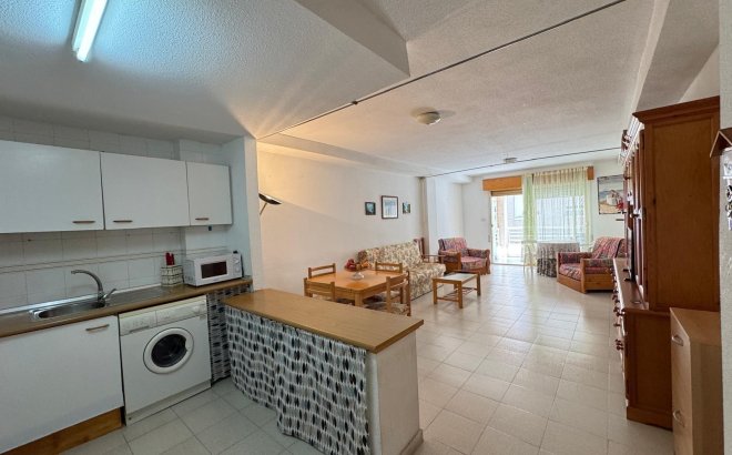 Apartment - Resale - Torrevieja - Centro