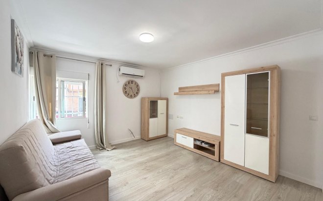 Apartment - Resale - Torrevieja - Centro