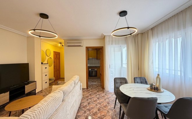 Apartment - Resale - Torrevieja - Centro