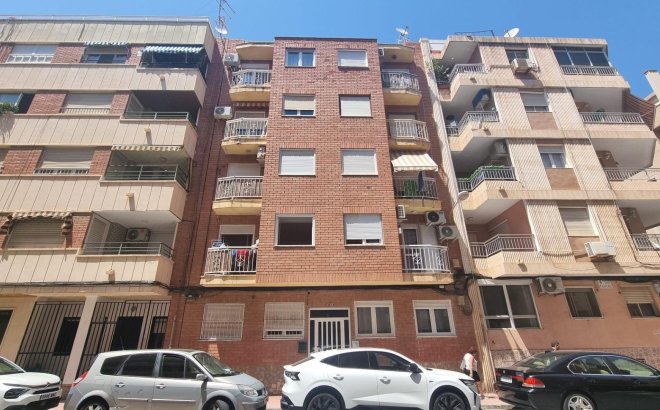 Apartment - Resale - Torrevieja - Centro