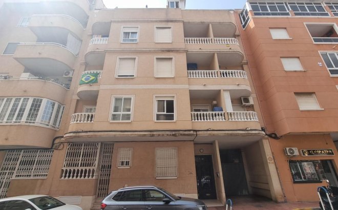 Apartment - Resale - Torrevieja - Centro