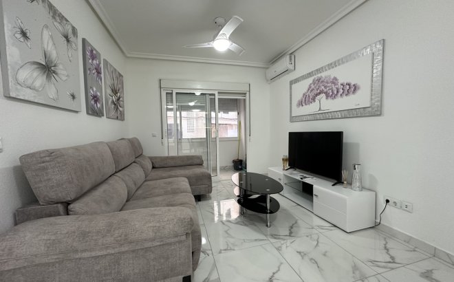Apartment - Resale - Torrevieja - Costa Blanca