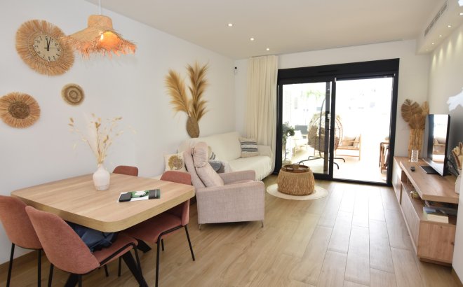 Apartment - Resale - Torrevieja - Costa Blanca