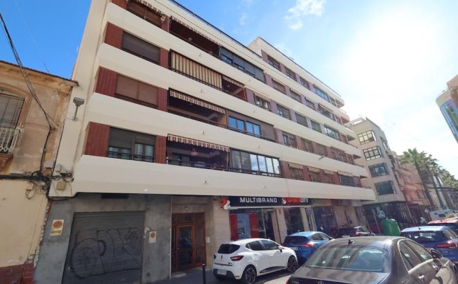 Apartment - Resale - Torrevieja - Costa Blanca