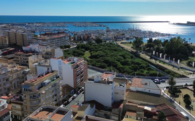 Apartment - Resale - Torrevieja - Costa Blanca