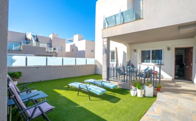 Apartment - Resale - Torrevieja - Costa Blanca