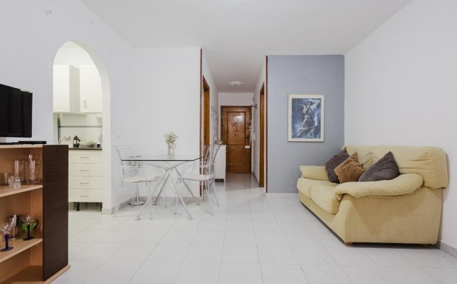 Apartment - Resale - Torrevieja - Costa Blanca