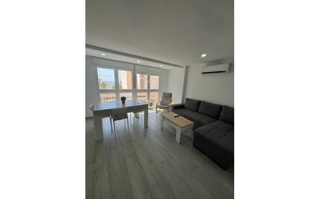 Apartment - Resale - Torrevieja - Costa Blanca
