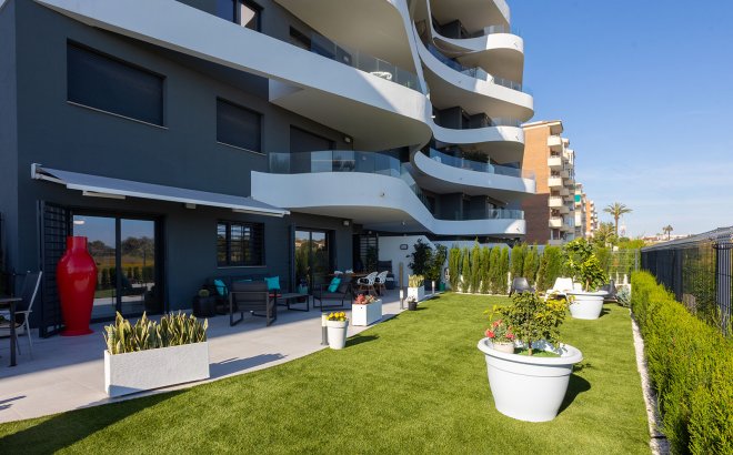 Apartment - Resale - Torrevieja -
                Costa Blanca