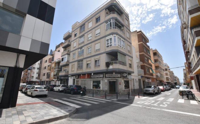 Apartment - Resale - Torrevieja - Costa Blanca