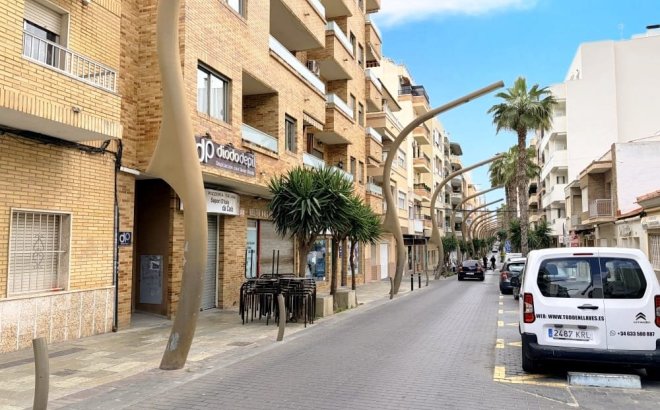 Apartment - Resale - Torrevieja - Costa Blanca