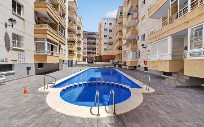 Apartment - Resale - Torrevieja - Costa Blanca