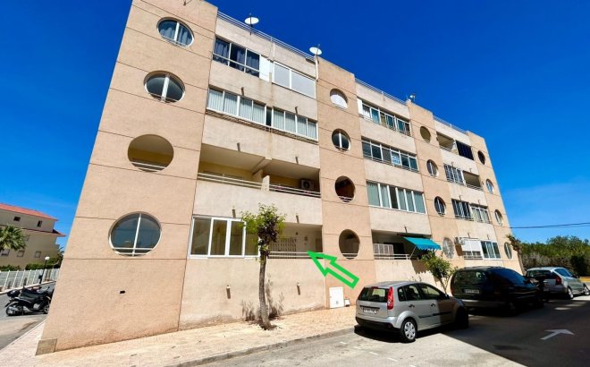 Apartment - Resale - Torrevieja - Costa Blanca