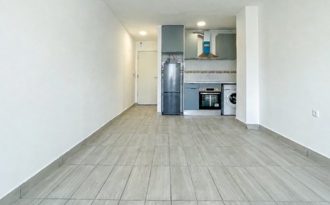 Apartment - Resale - Torrevieja - Costa Blanca