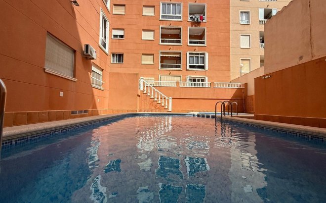 Apartment - Resale - Torrevieja - Curva Del Palangre