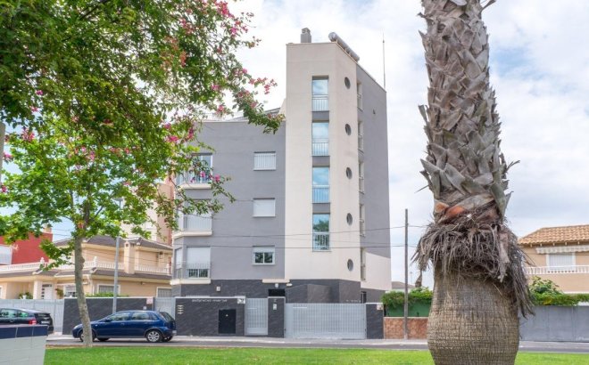 Apartment - Resale - Torrevieja - Estacion De Autobuses