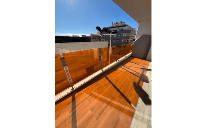 Apartment - Resale - Torrevieja - Estacion De Autobuses