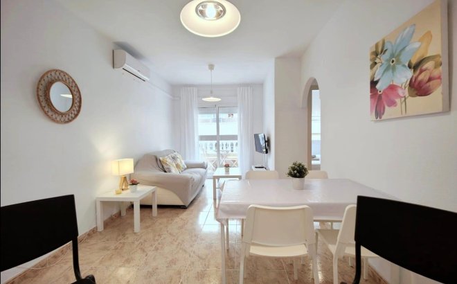 Apartment - Resale - Torrevieja - Estacion De Autobuses