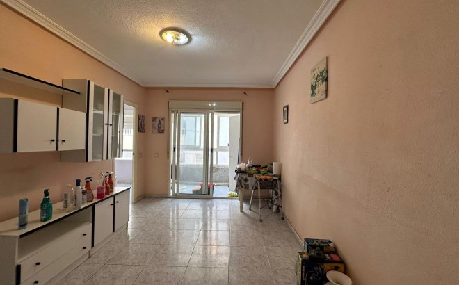 Apartment - Resale - Torrevieja - Estacion De Autobuses