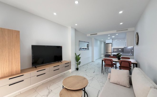Apartment - Resale - Torrevieja - Estacion De Autobuses