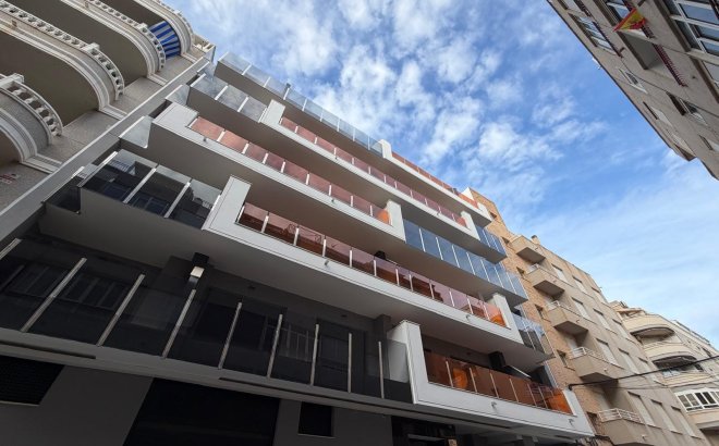Apartment - Resale - Torrevieja - Estacion De Autobuses