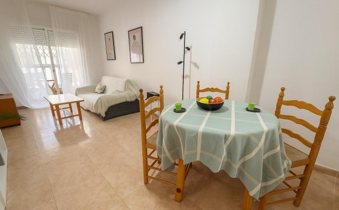 Apartment - Resale - Torrevieja - Habaneras