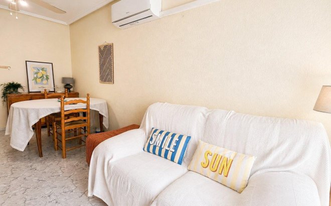 Apartment - Resale - Torrevieja - Habaneras