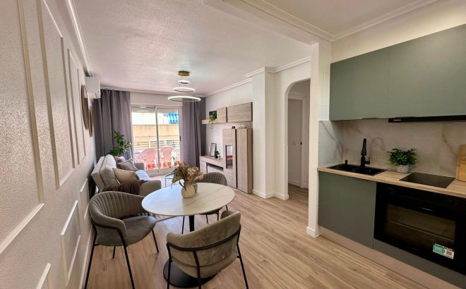 Apartment - Resale - Torrevieja - Habaneras