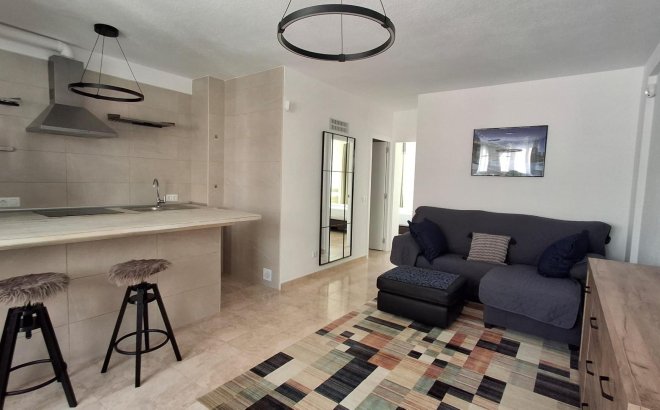 Apartment - Resale - Torrevieja - La Mata Pueblo