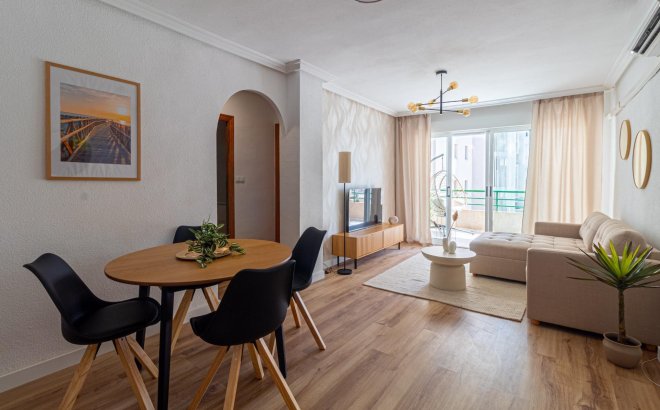 Apartment - Resale - Torrevieja - La Mata Pueblo
