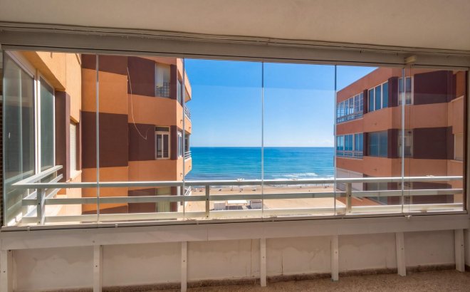 Apartment - Resale - Torrevieja - La Mata Pueblo