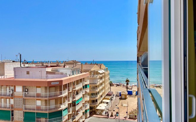 Apartment - Resale - Torrevieja -
                La Mata