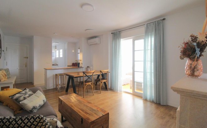 Apartment - Resale - Torrevieja - La Veleta