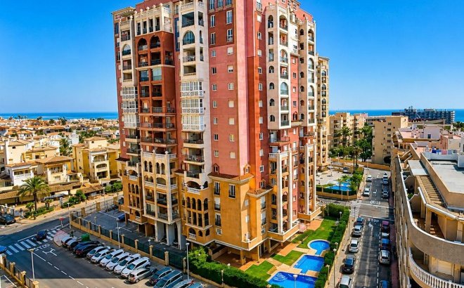 Apartment - Resale - Torrevieja - Los Frutales