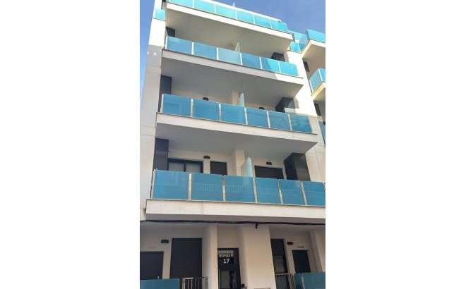 Apartment - Resale - Torrevieja - Playa del Cura