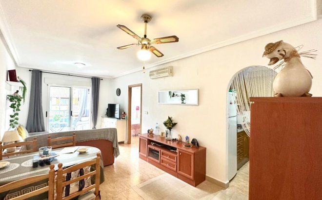 Apartment - Resale - Torrevieja - Playa del Cura